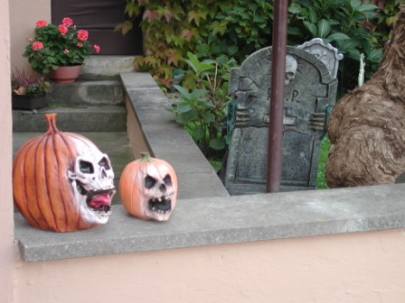 Jack o'Lanterns at Graveyard